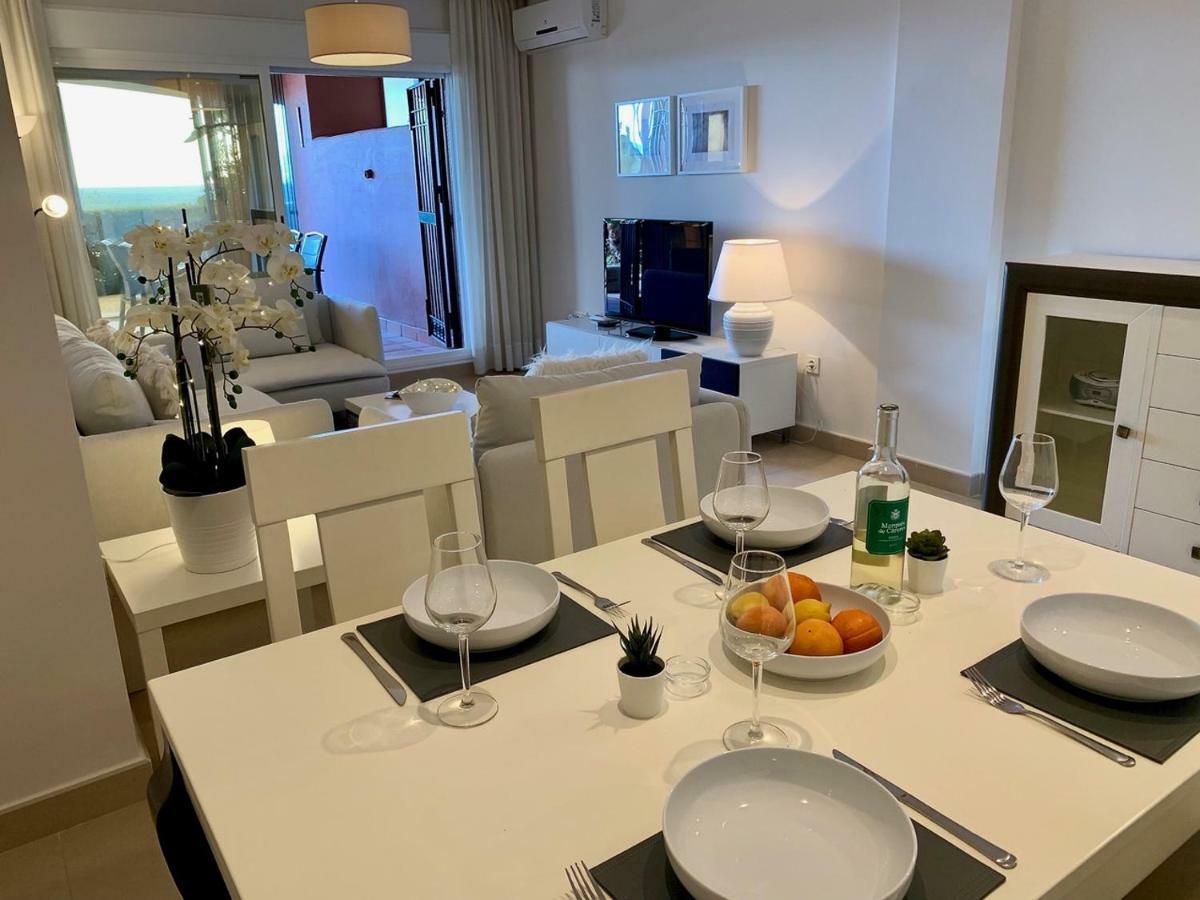 Punta Del Faro Apartment Торокс Екстериор снимка