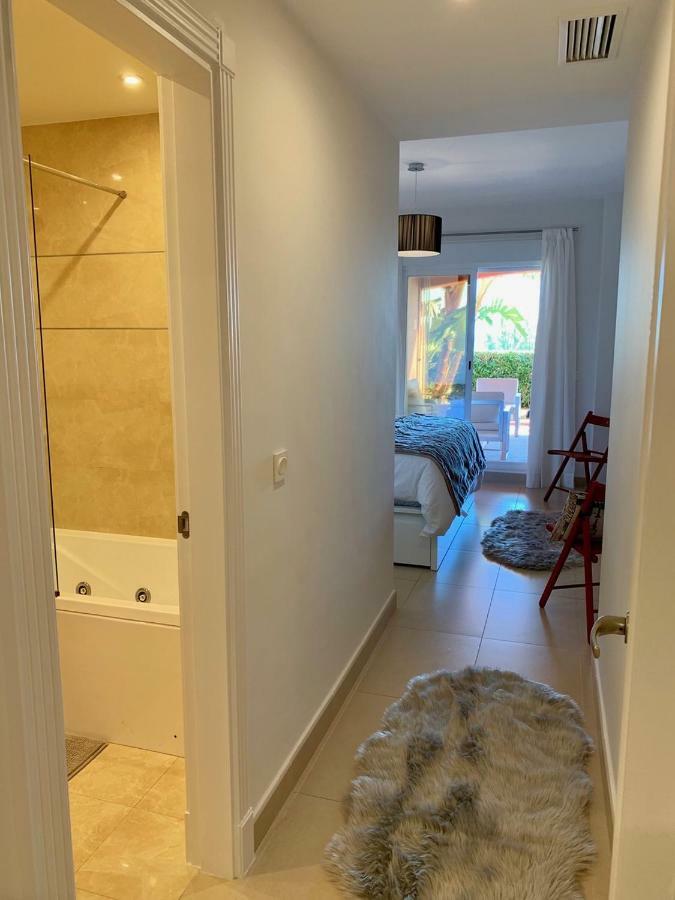 Punta Del Faro Apartment Торокс Екстериор снимка