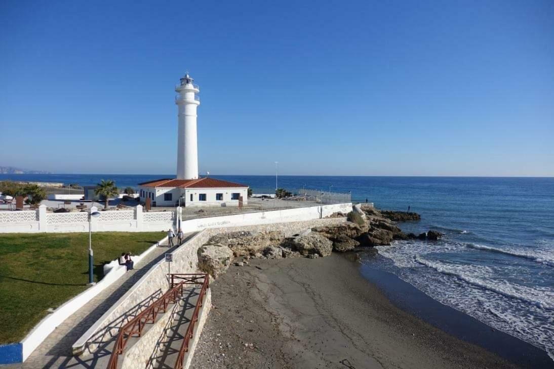 Punta Del Faro Apartment Торокс Екстериор снимка